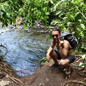 Meet your Posher, Omar